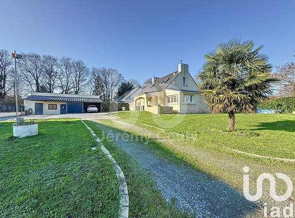 Savenay, Pays de la Loire 44260
