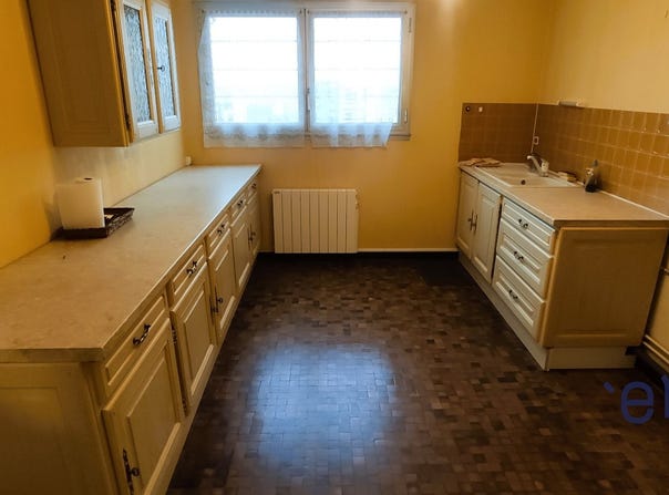 CHATEAUROUX, Centre-Val de Loire 36000