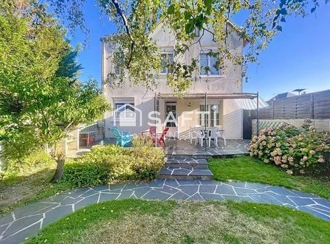 Saint-Cyr-Sur-Loire, Centre 37540