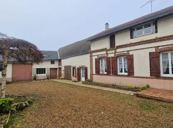 Maintenon, Eure-et-Loir 28130