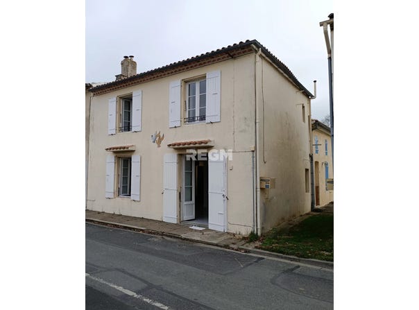 Chenac-Saint-Seurin-d'Uzet, Charente-Maritime 17120