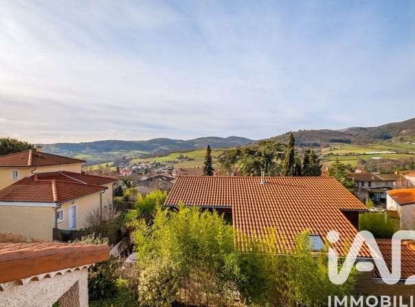 Vaugneray, Auvergne-Rhône-Alpes 69670