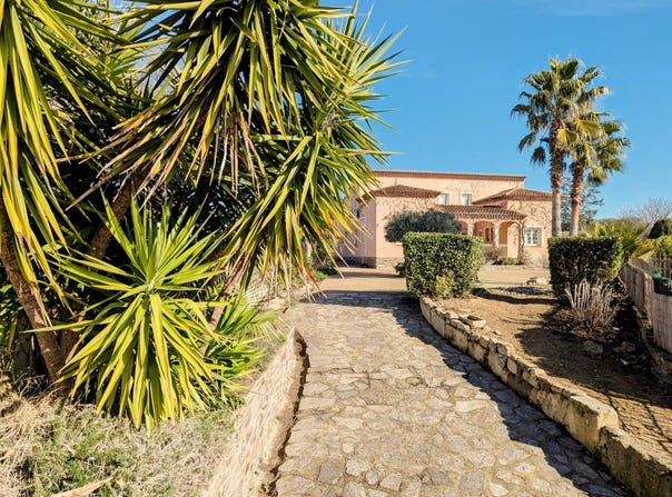Espondeilhan, Languedoc-Roussillon 34290