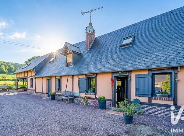 La Hallotière, Normandy 76780
