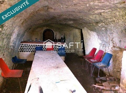 Saint-Epain, Centre 37800