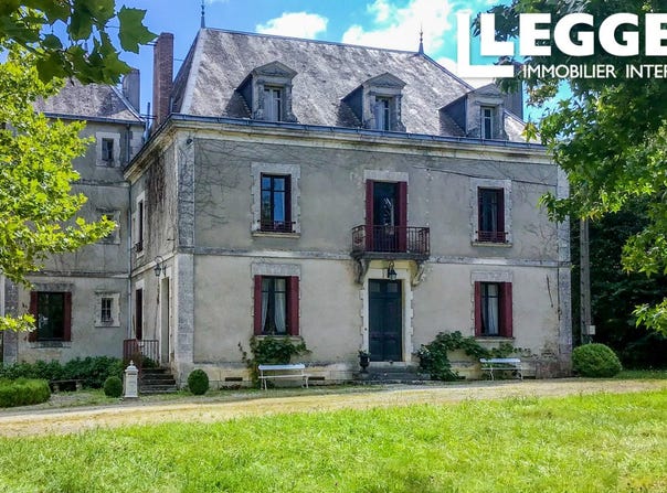 Chalais, Nouvelle-Aquitaine 24800