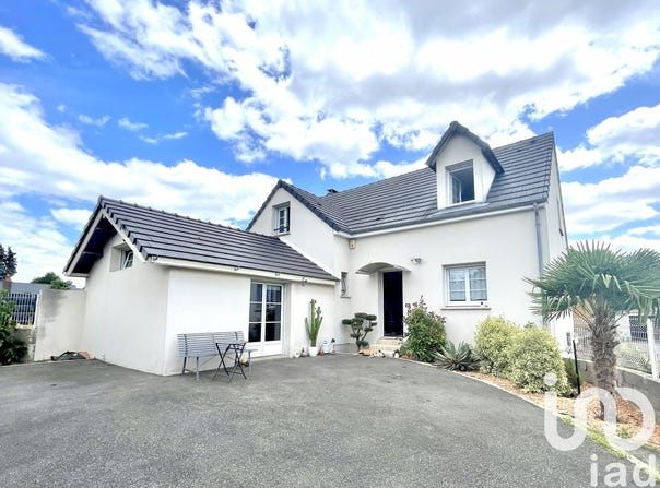 Fay-aux-Loges, Centre-Val de Loire 45450