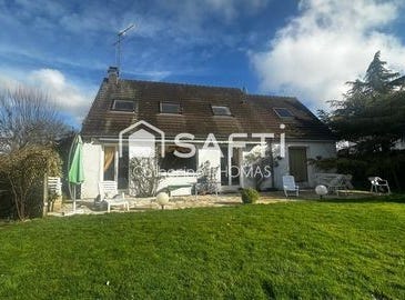 Senlis, Picardie 60300