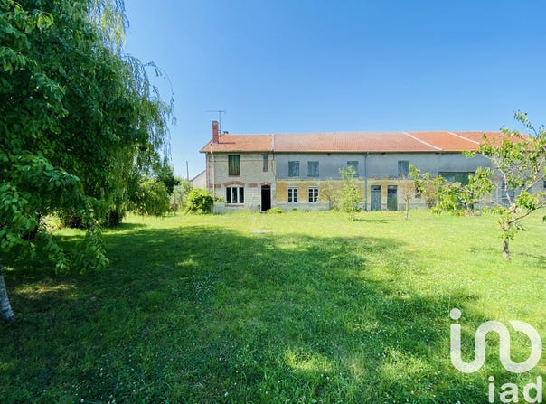 Vouziers, Grand Est 08400