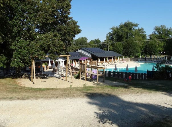 Gourdon, Lot 46300
