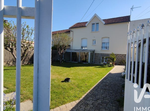 Dinan, Brittany 22100