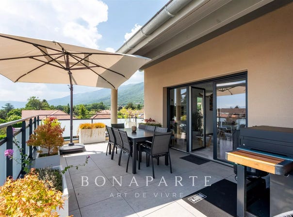Crozet, Rhône-Alpes 01170