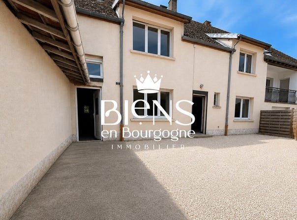 Beaune, Burgundy 21200