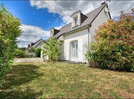 NOYANT DE TOURAINE, Centre 37800