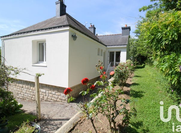 Hennebont, Brittany 56700