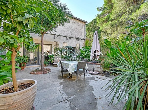 Uzès, Gard 30700