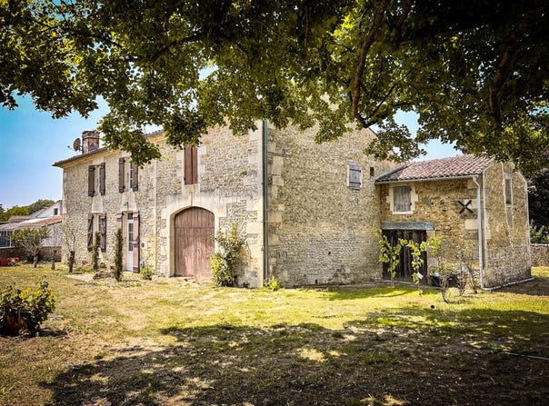 Saint-André-de-Lidon, Poitou-Charentes 17260