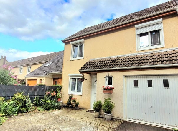 Beauvais, Hauts-de-France 60000