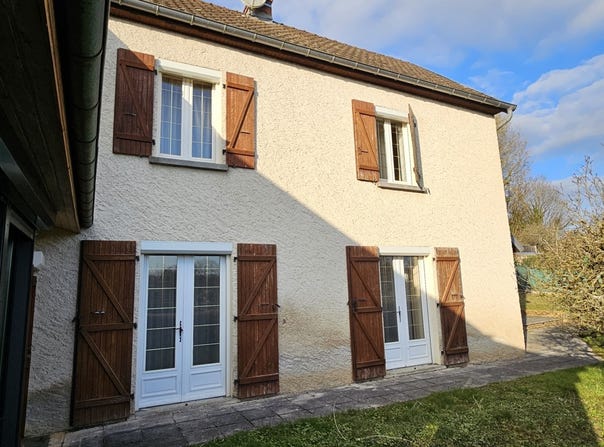 Ray-sur-Saône, Bourgogne-Franche-Comté 70130
