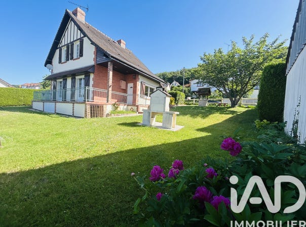 Le Trait, Normandy 76580