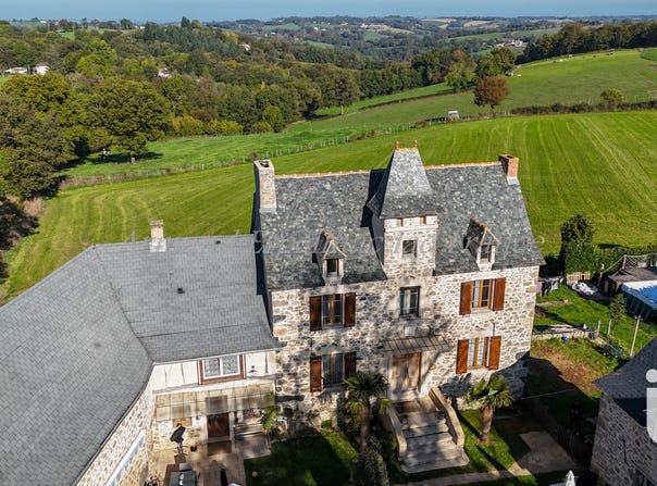Maleville, Occitanie 12350