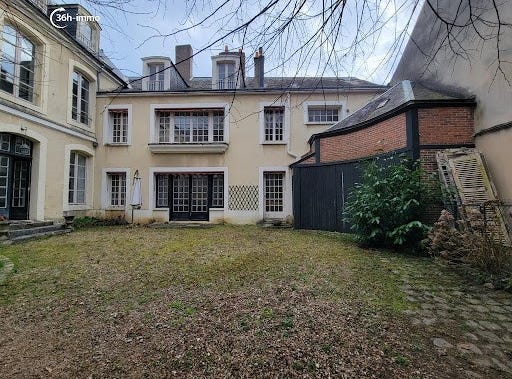 Châteaudun, Centre-Val de Loire 28200