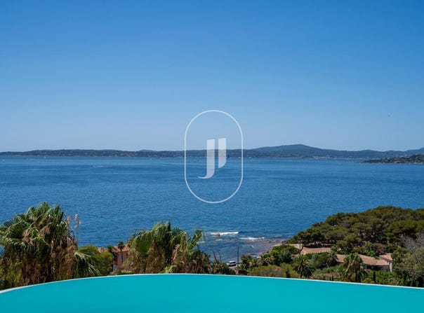 Roquebrune-sur-Argens, Provence-Alpes-Côte-d'Azur 83520