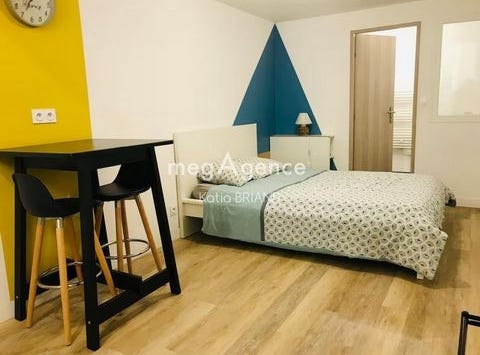 Laval, Pays de la Loire 53000