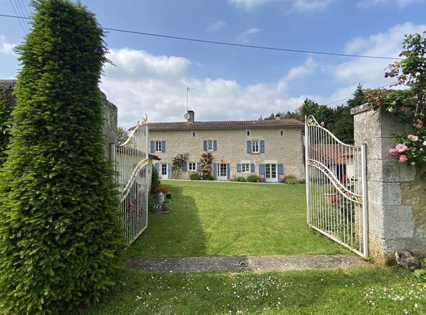 MAREUIL, Nouvelle-Aquitaine 24340