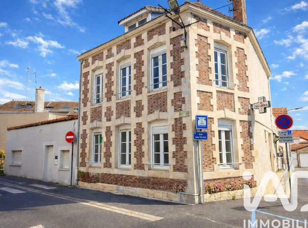Romilly-sur-Seine, Grand Est 10100