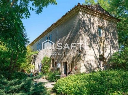 Uzes, Languedoc-Roussillon 30700