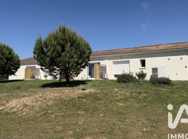 Jonzac, Nouvelle-Aquitaine 17500