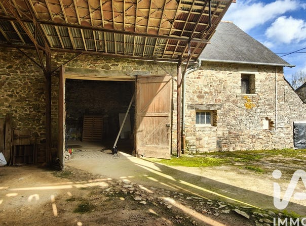 La Bouëxière, Brittany 35340