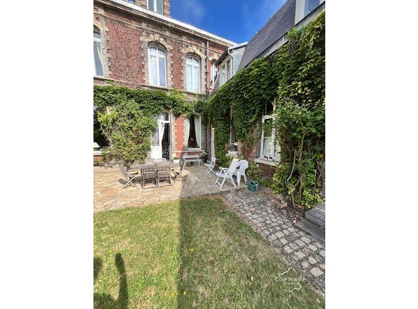 Le Cateau-Cambrésis, Hauts-de-France 59360