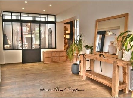 LAVAL, Pays de la Loire 53000