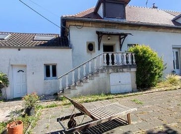OUGES, Bourgogne 21600