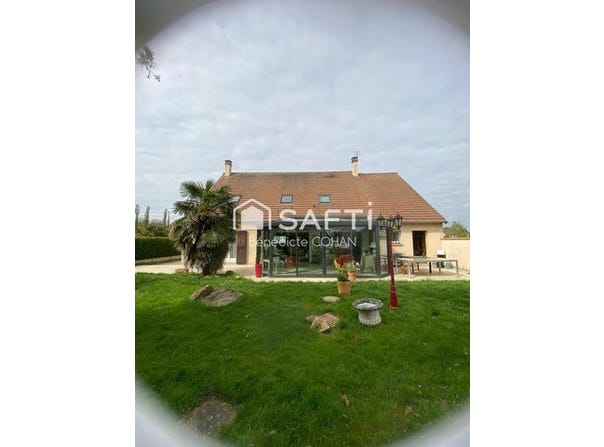 Houville-La-Branche, Centre 28700