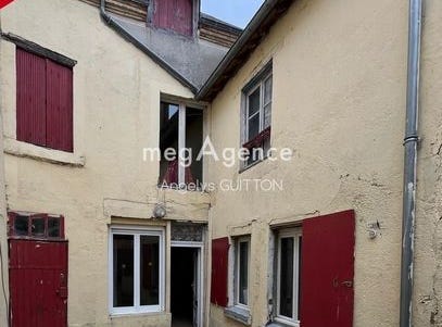 Beaumont-Sur-Sarthe, Pays de la Loire 72170