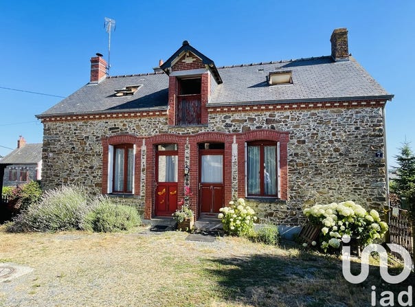 Martigné-Ferchaud, Brittany 35640