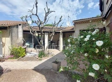 ROGNONAS, Provence-Alpes-Côte d'Azur 13870