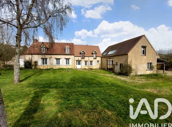 Villechétive, Bourgogne-Franche-Comté 89320