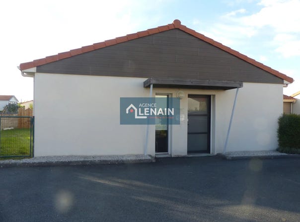 Saint-Laurent-sur-Sèvre, Vendée 85290