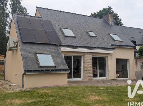 Plouha, Brittany 22580