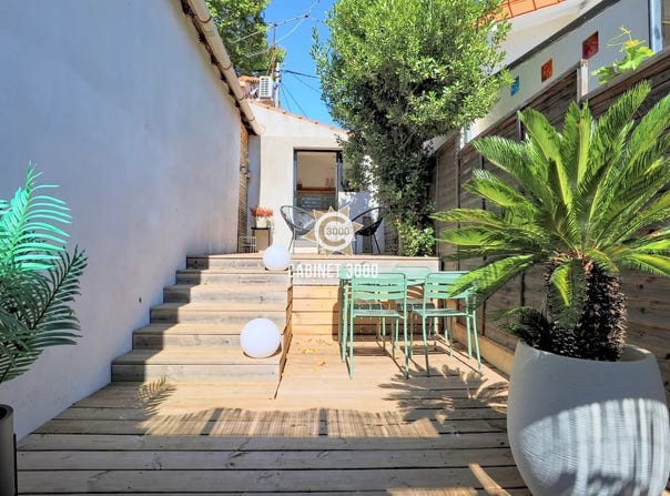 Toulon, Var 83000