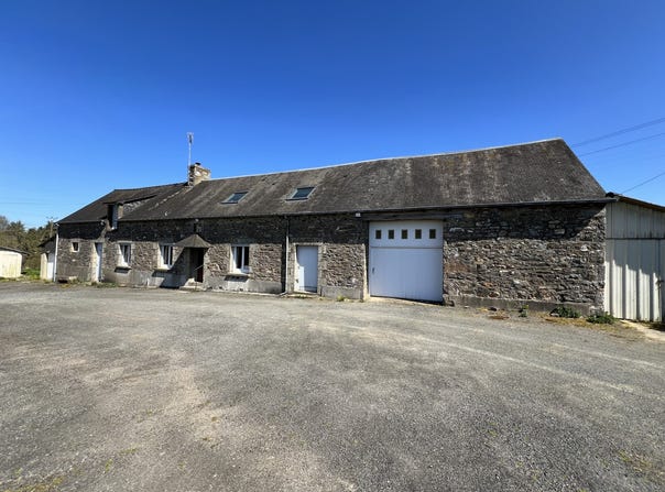 Lanfains, Brittany 22800
