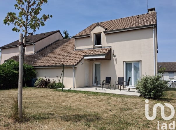 Briare, Centre-Val de Loire 45250