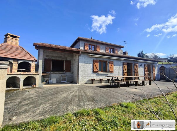 Lavault-Sainte-Anne, Auvergne 03100