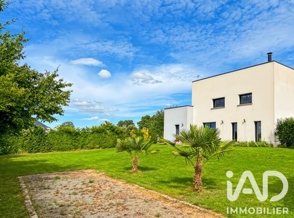 Évron, Pays de la Loire 53600