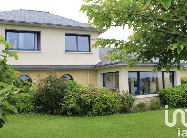 TREFLEZ, Brittany 29430