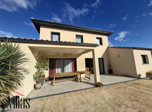 Narbonne, Languedoc-Roussillon 11100